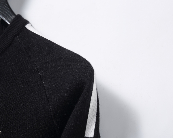 ブランドセーター全体デザイン